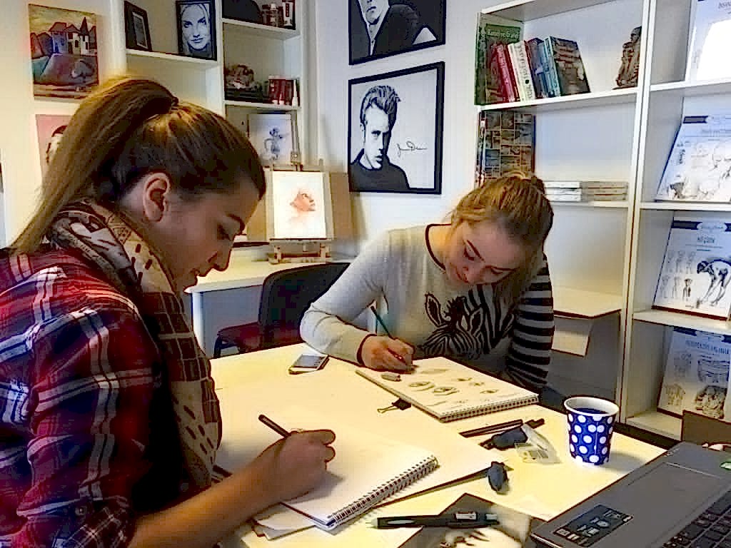 Ankara Resim Kursu Öğrencileri, Özel Resim Dersi