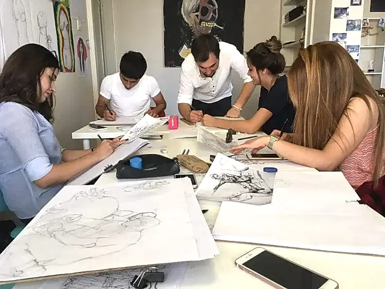 Karakalem Resim Kursu