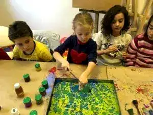 Çocuklar için resim dersi